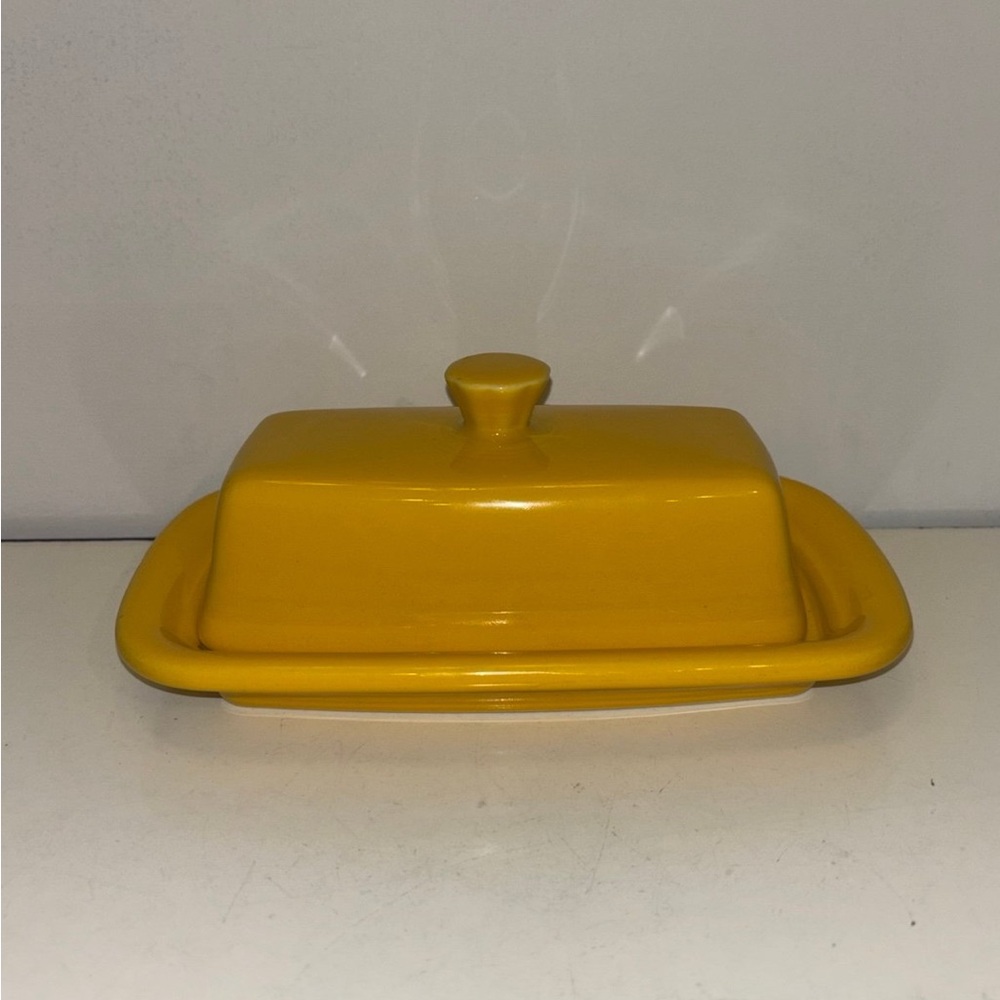 Fiesta ware Butter Dish XL in Sunflower - Picture 4 of 11